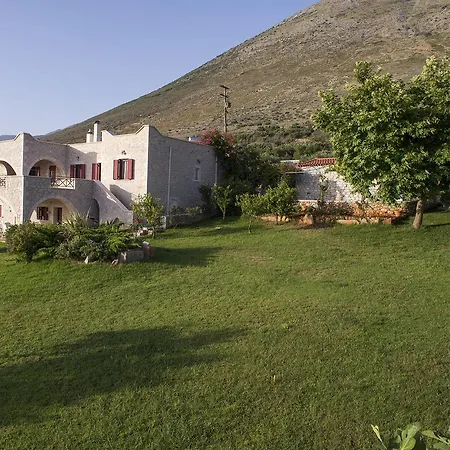 Sophia Mina Green Villa