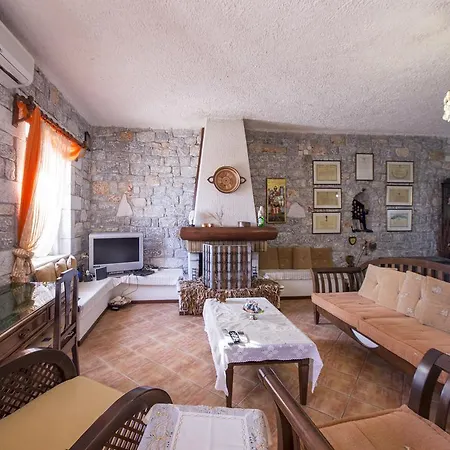 Apartment Sophia Mina Green Villa Mina